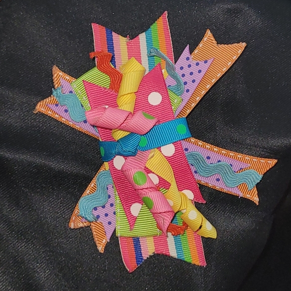 BYE BYE BIRDIE OUTFIT, SIZE 4T, BOW MULTI COLORED - Picture 3 of 4